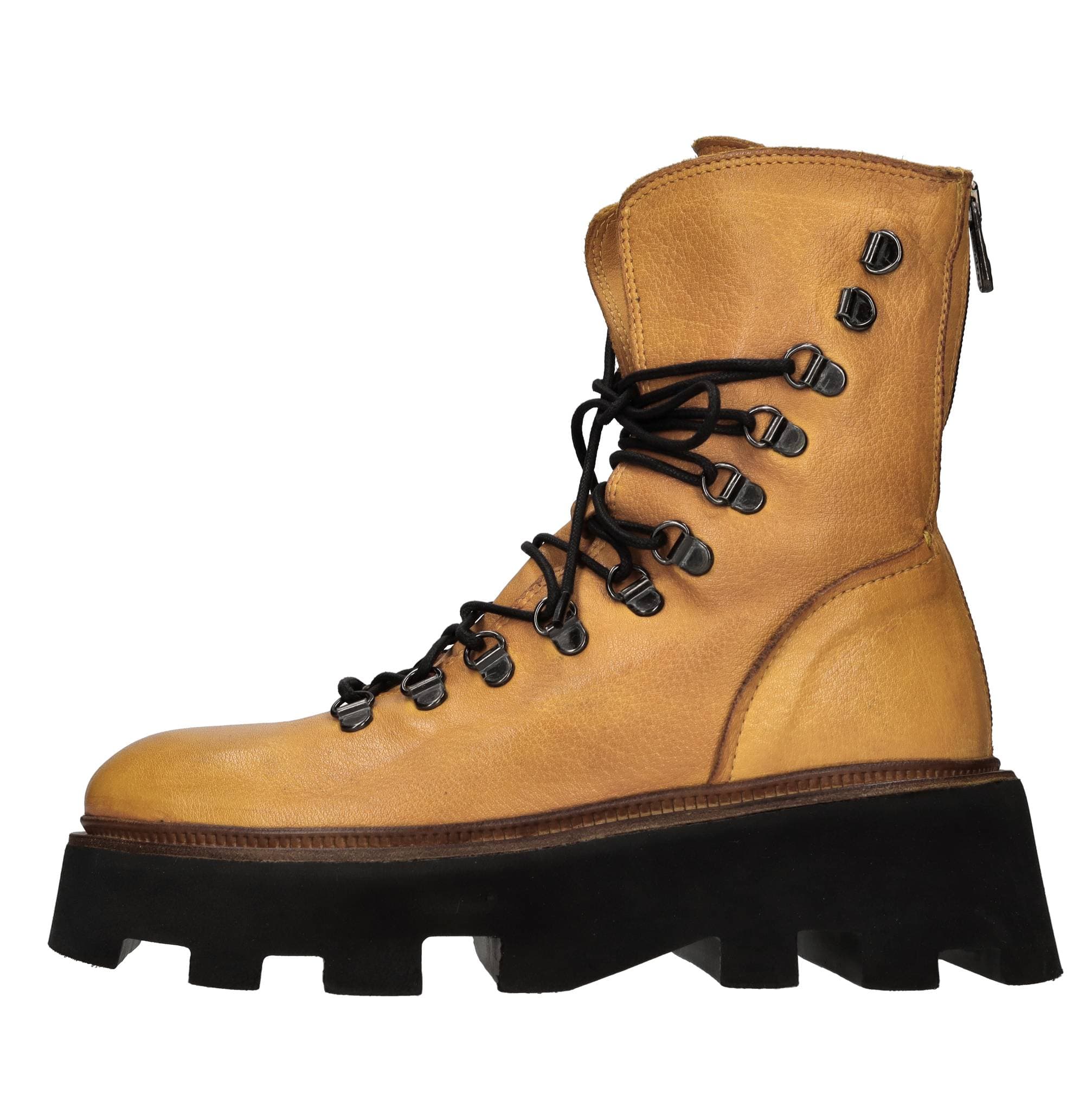 HUNDRED 100 Boots