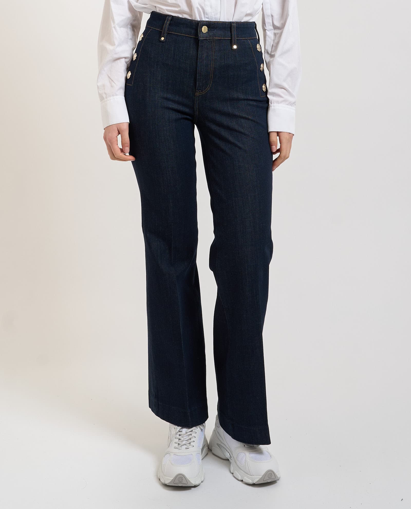 Guess Jeans