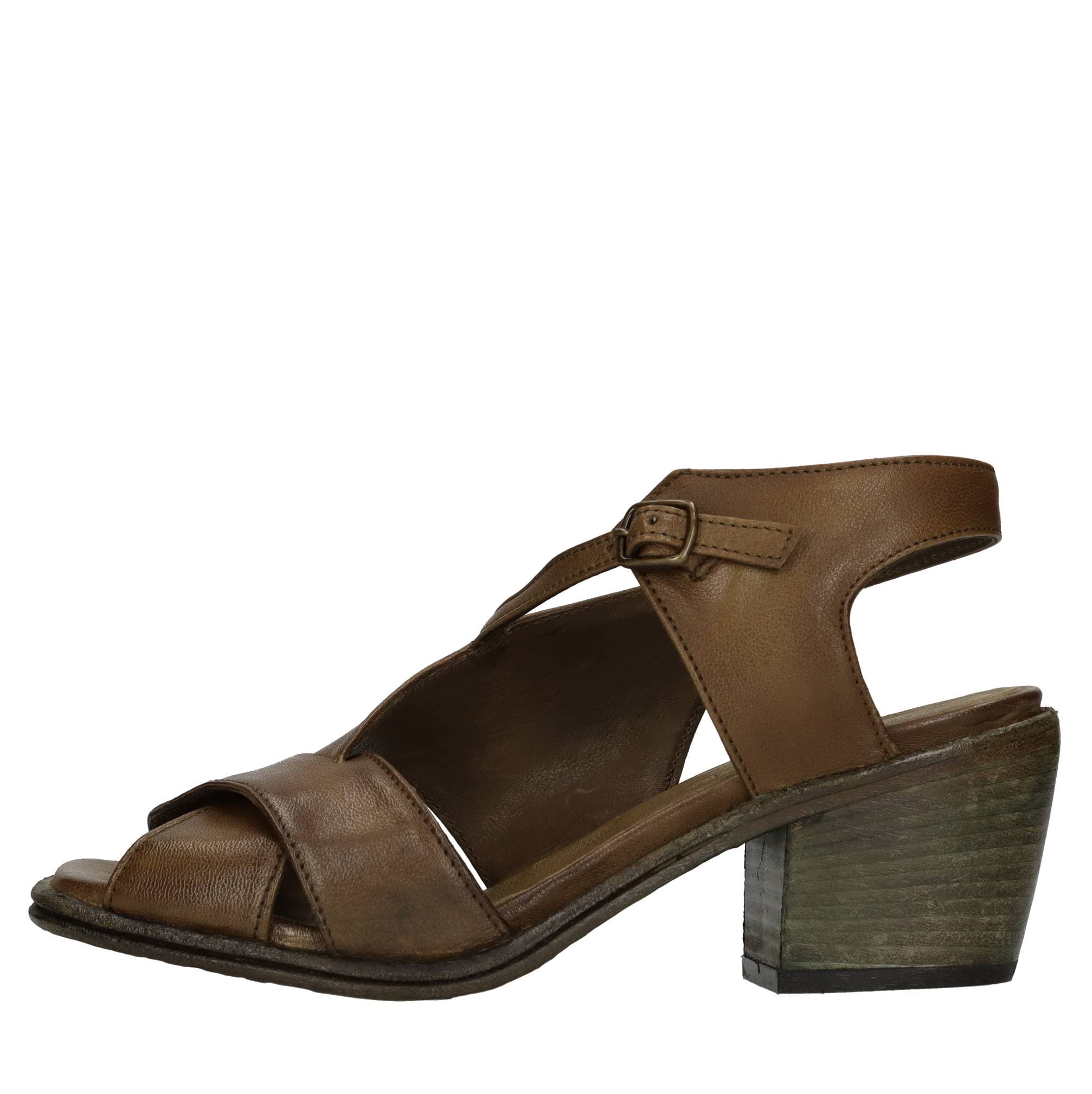 HUNDRED 100 Sandals