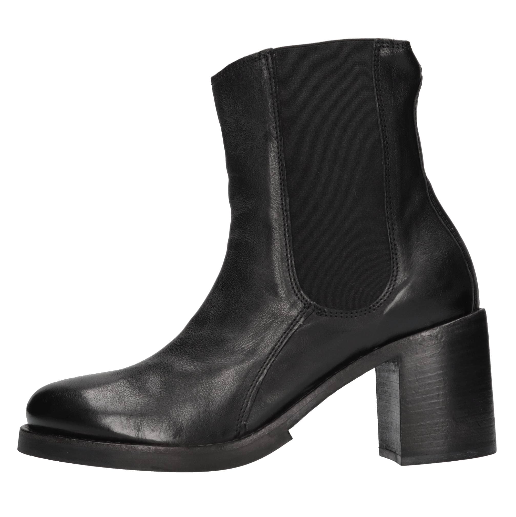 HUNDRED 100 Boots