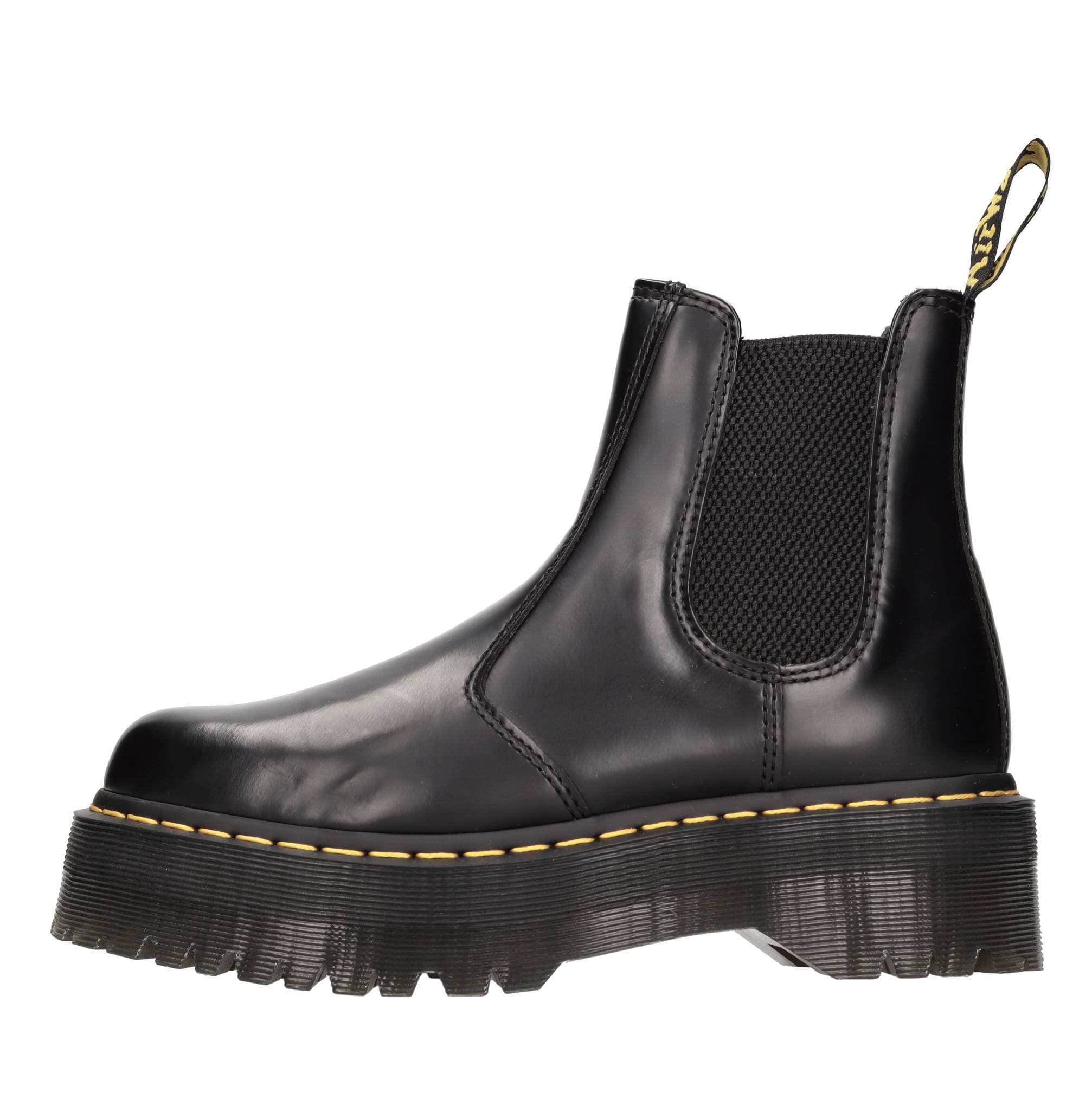 DR. MARTENS Boots