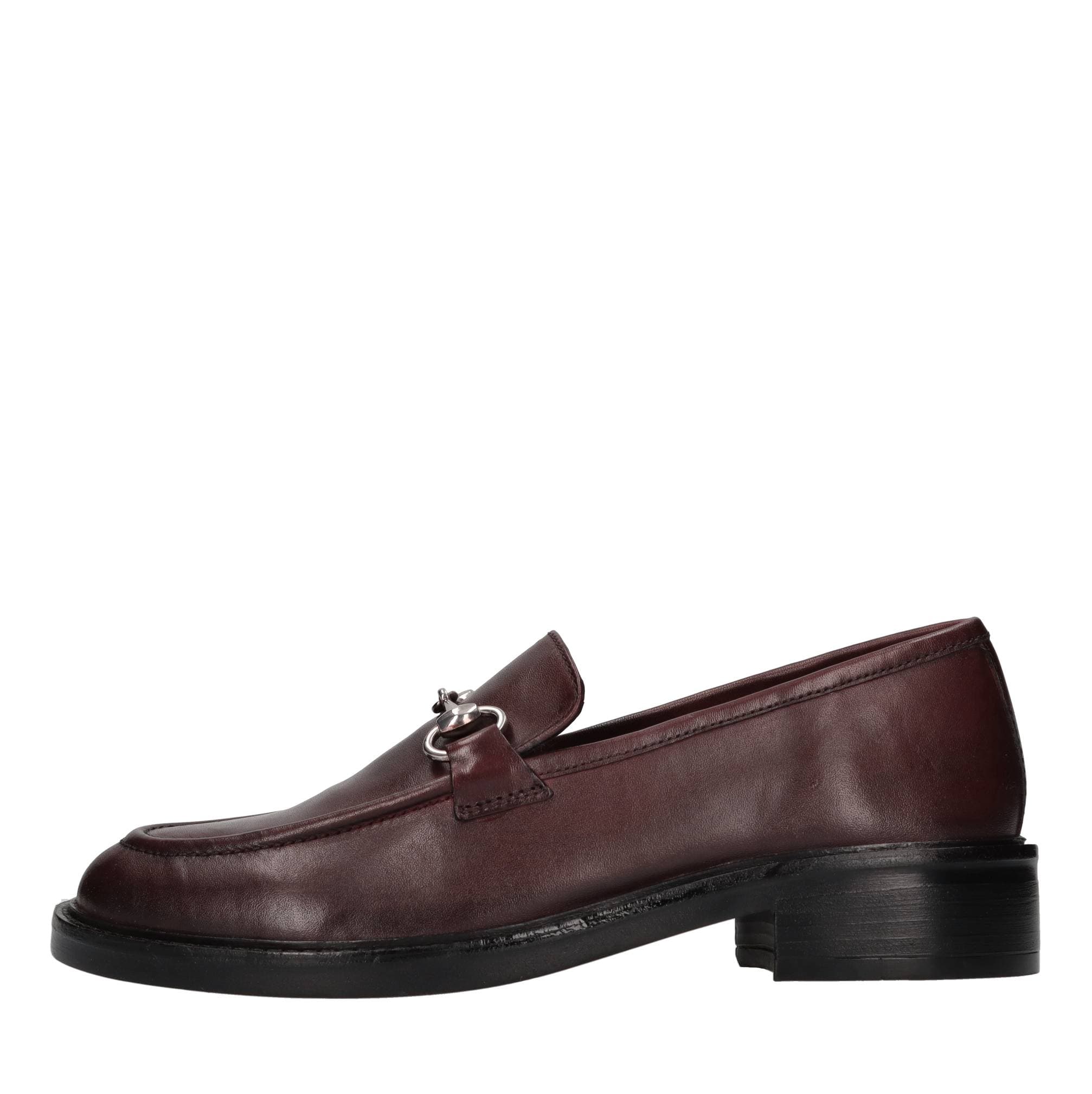 Emanuelle Vee Flat shoes