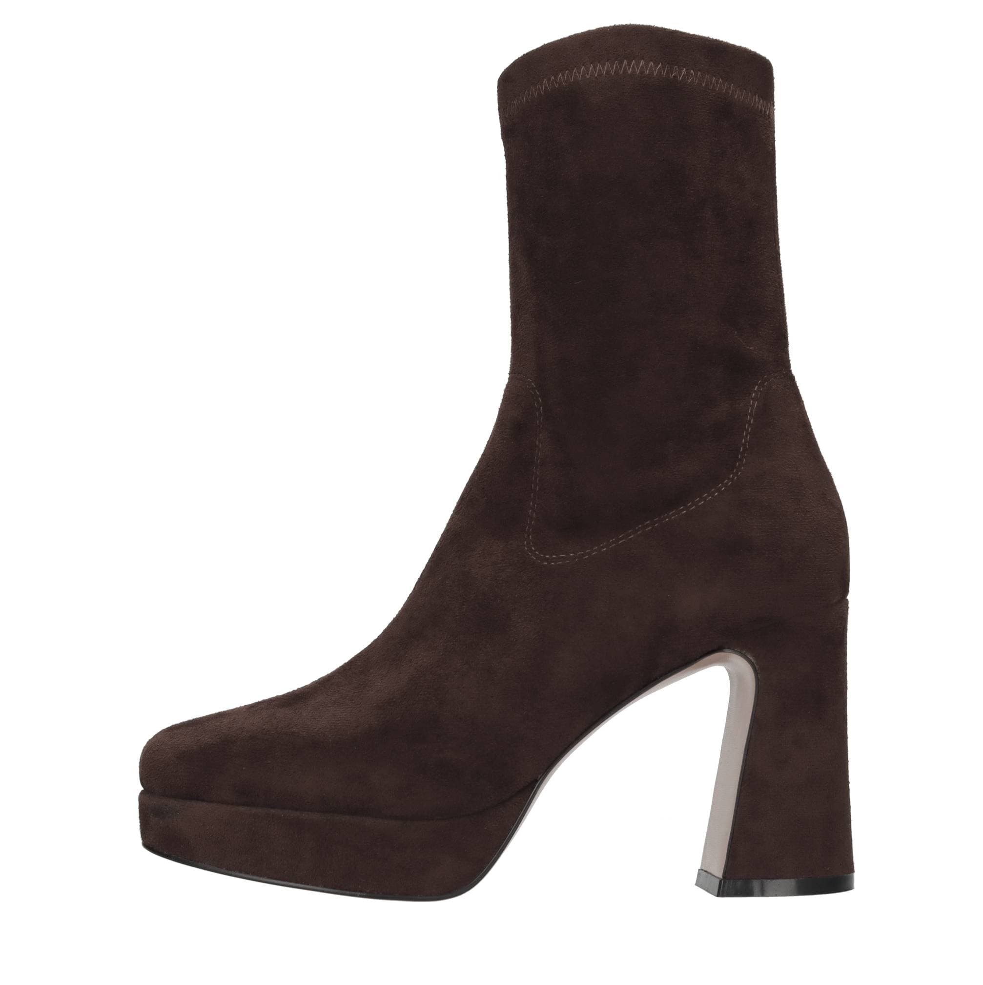 Emanuelle Vee Boots