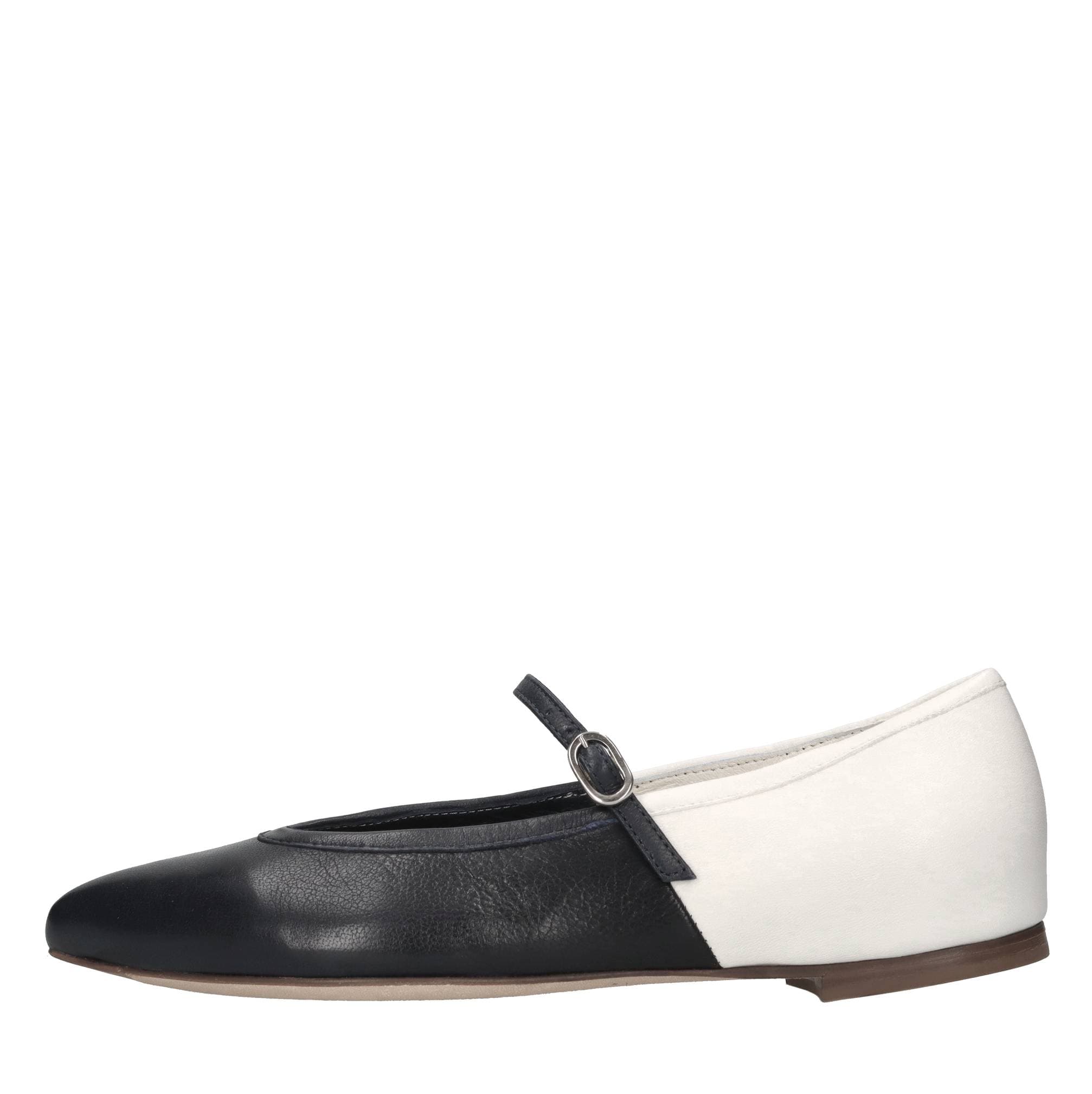 LORENA PAGGI Flat shoes