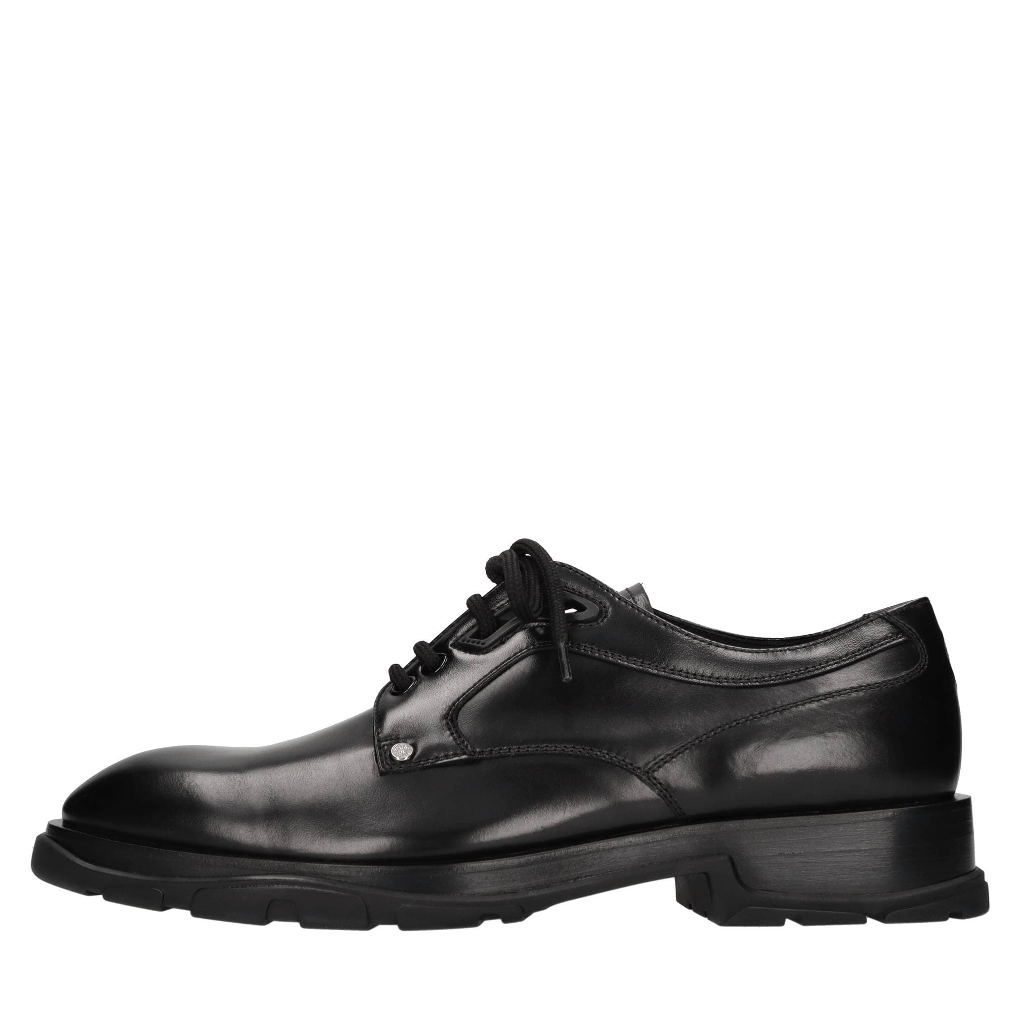 Leather lace-ups — Black