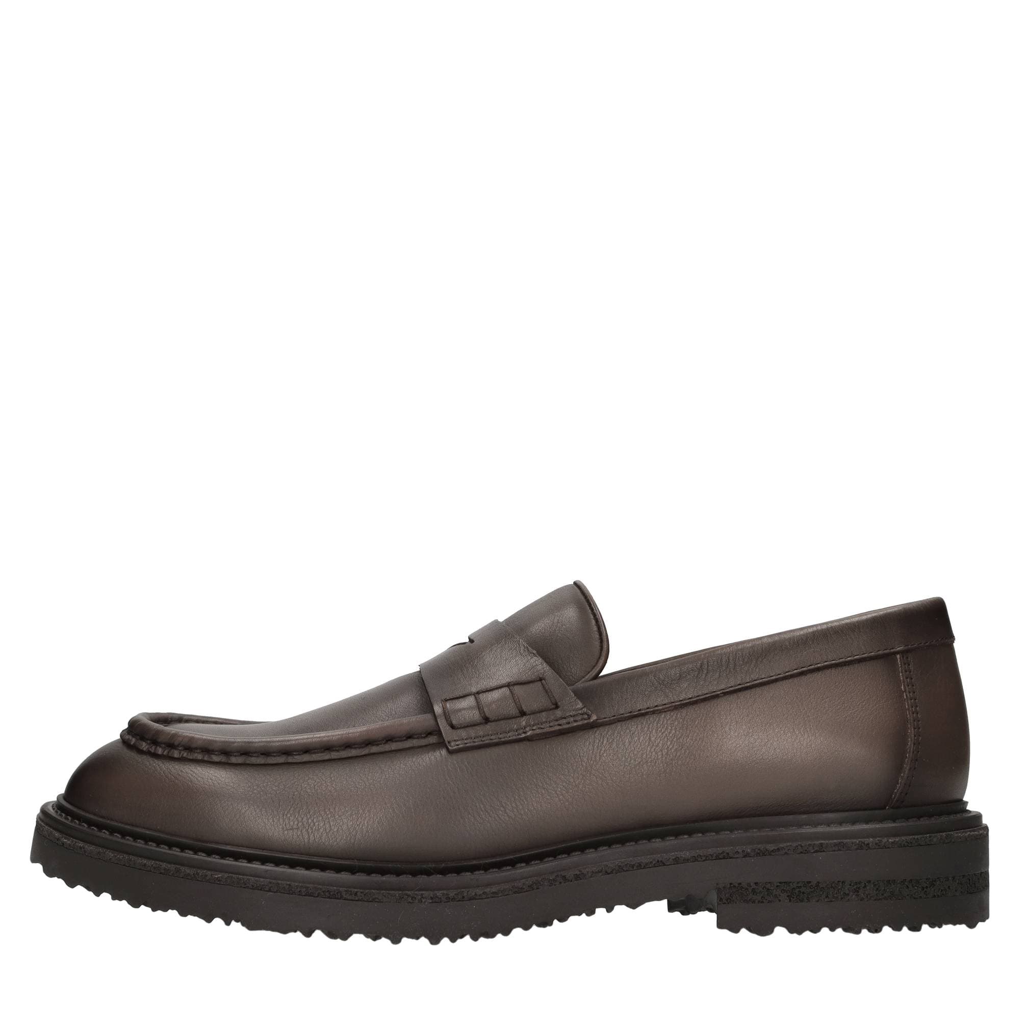 Leather loafers — Brown