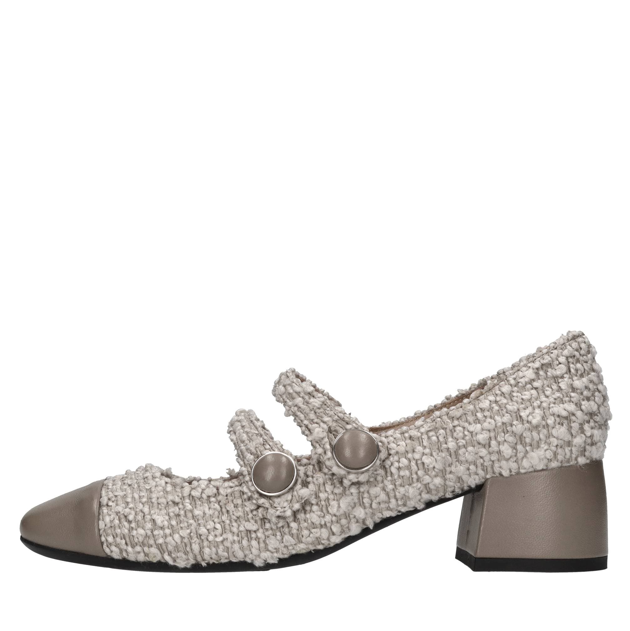 Leather and fabric pumps — Beige