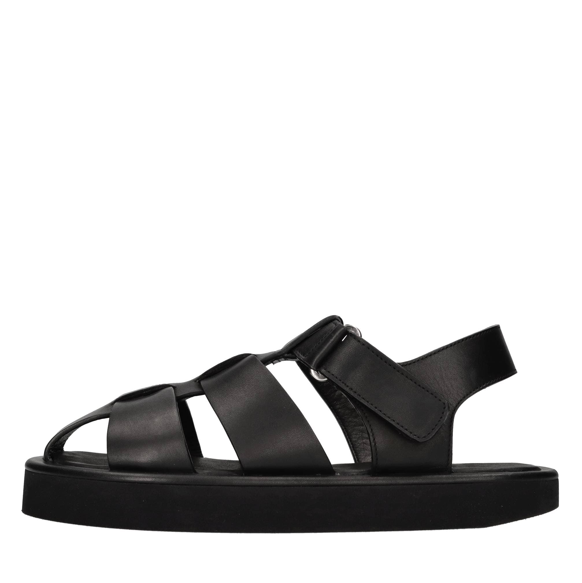 STUDIO NICHOLSON Flat shoes
