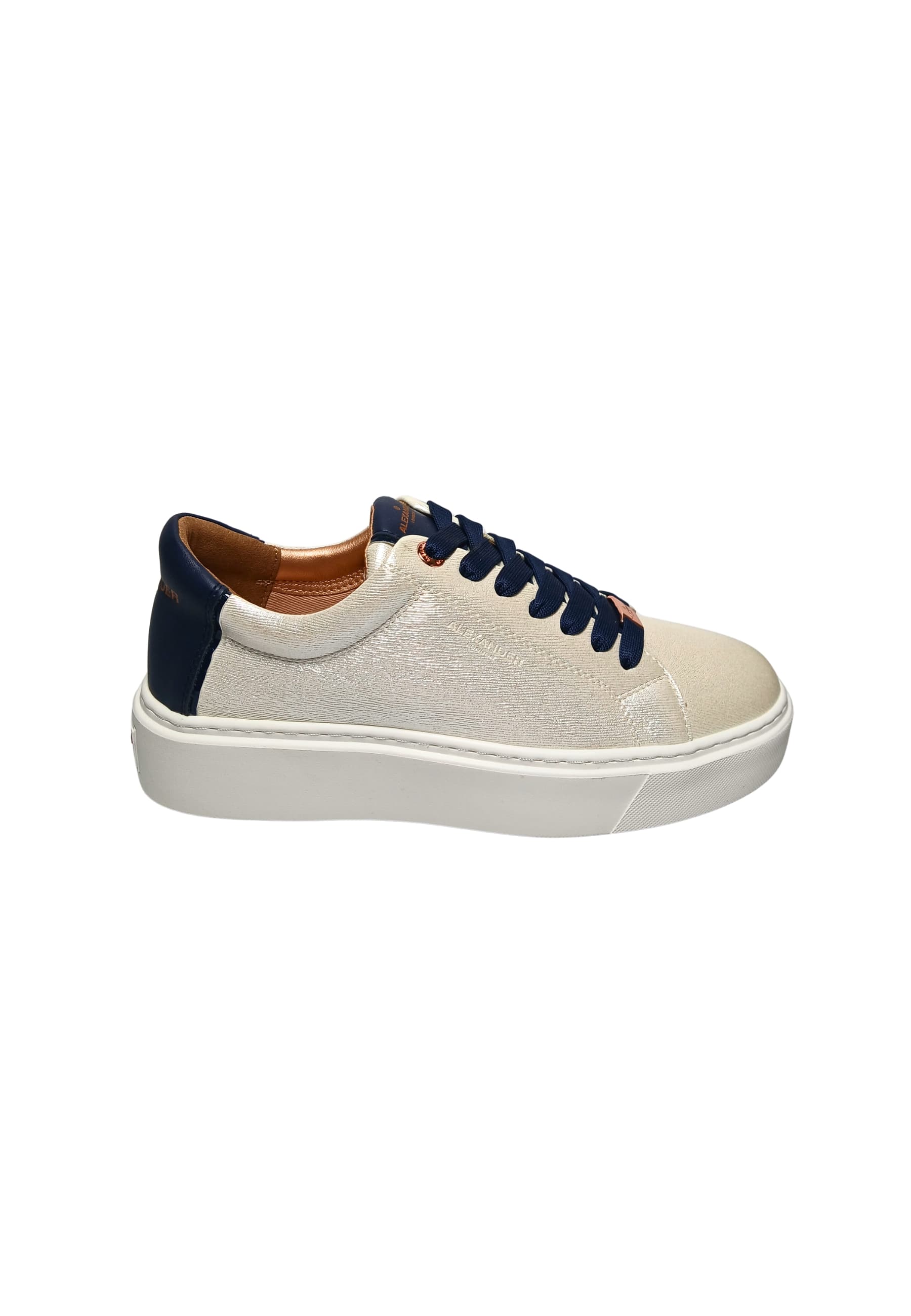 albclhw-8269-fbl Alexander Smith Women's White Leather