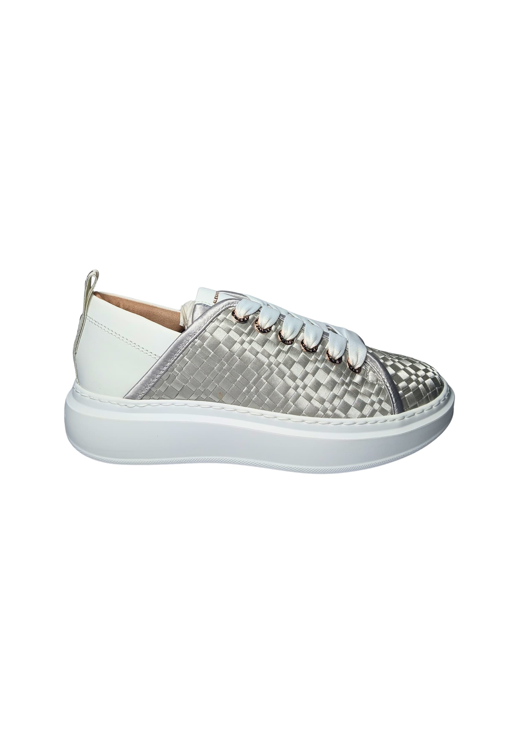 asbbwyw-0439-slv Alexander Smith Woman Silver