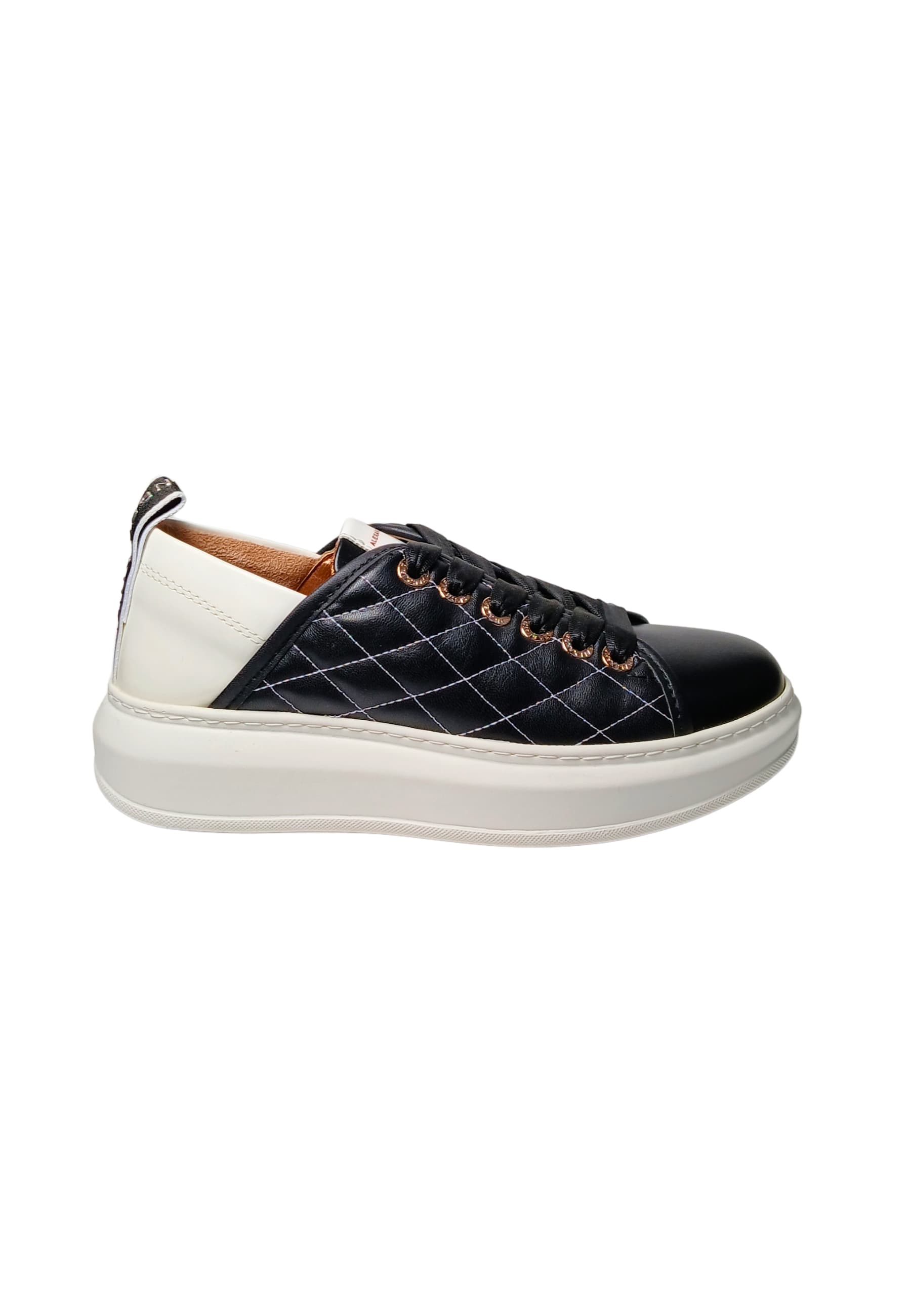 Women's Shoes Alexander Smith Wembley Woman-Black White