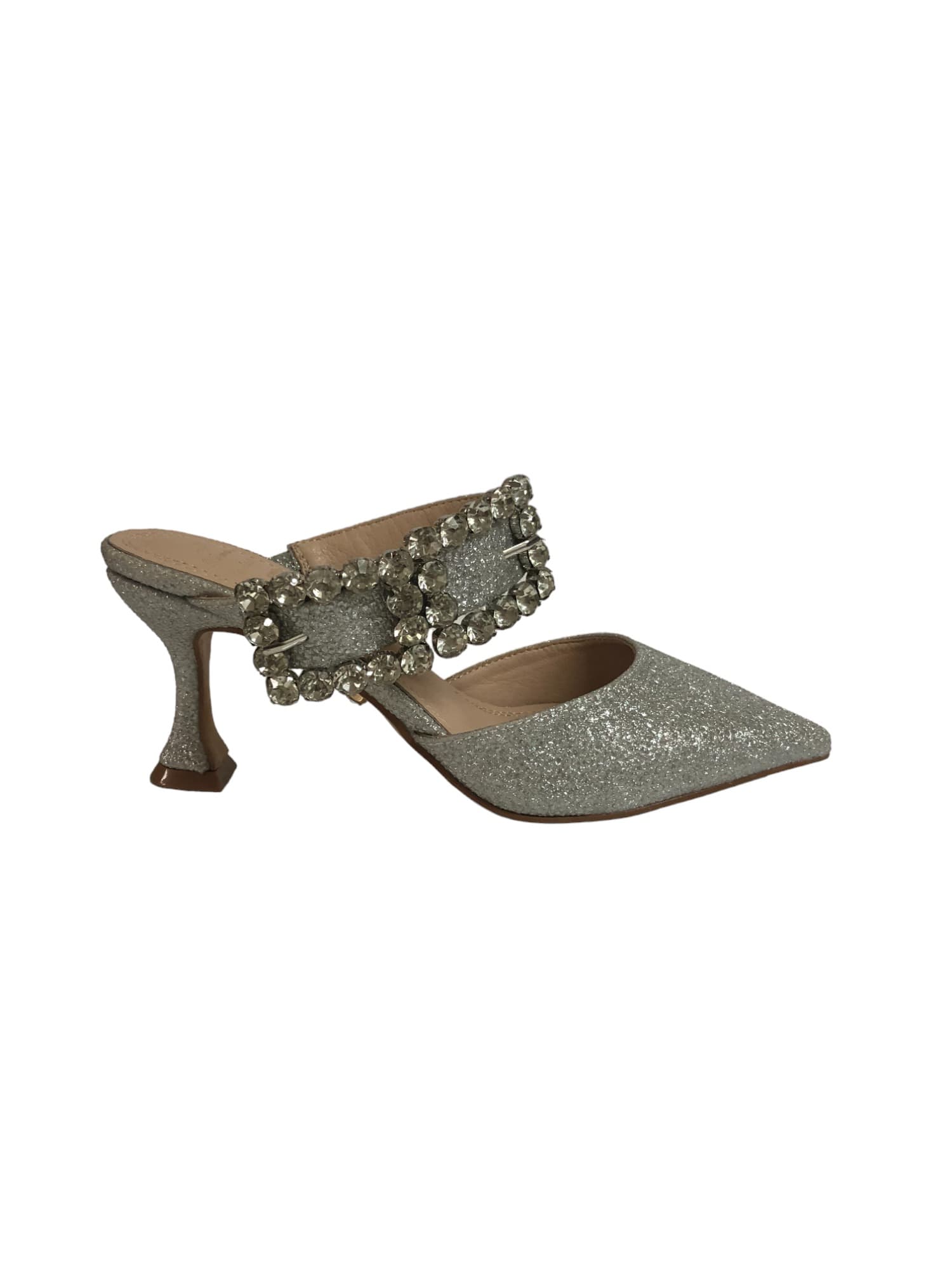 Woman Twentyfourhaitch _