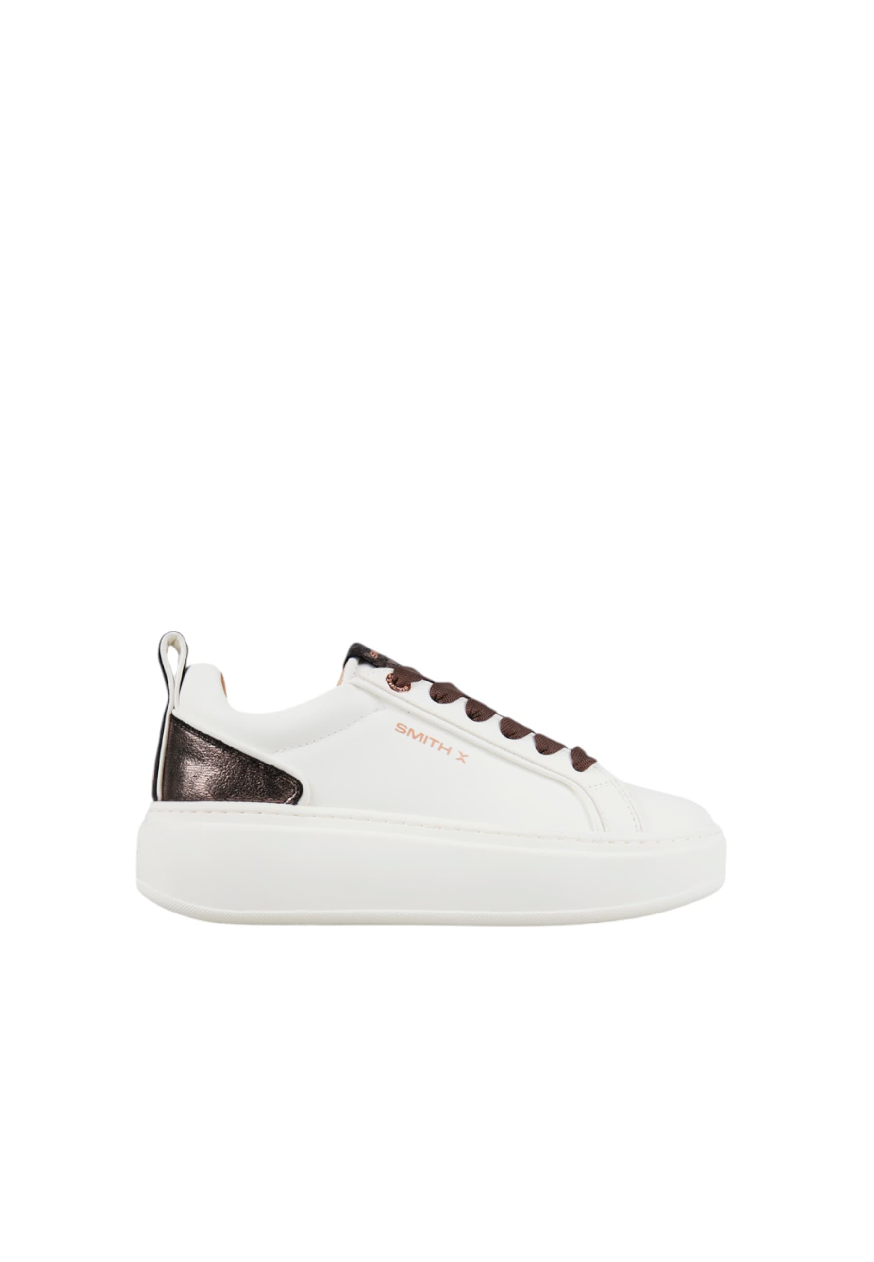 sxbchsw-6789-wkb Alexander Smith Women's White Leather