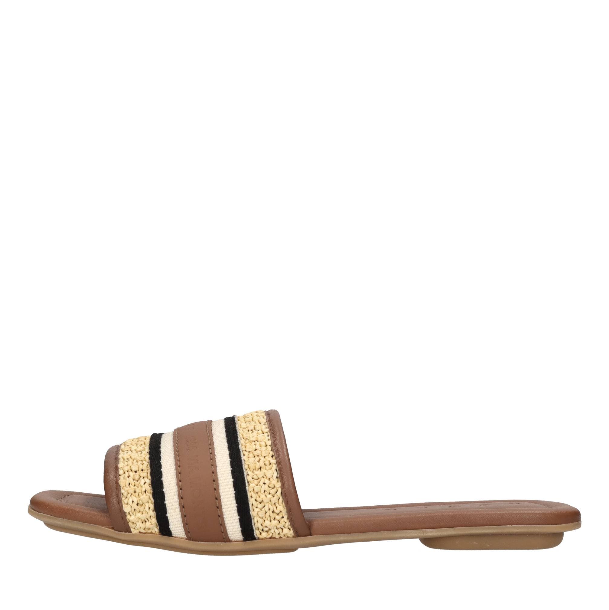 Hogan Flat shoes