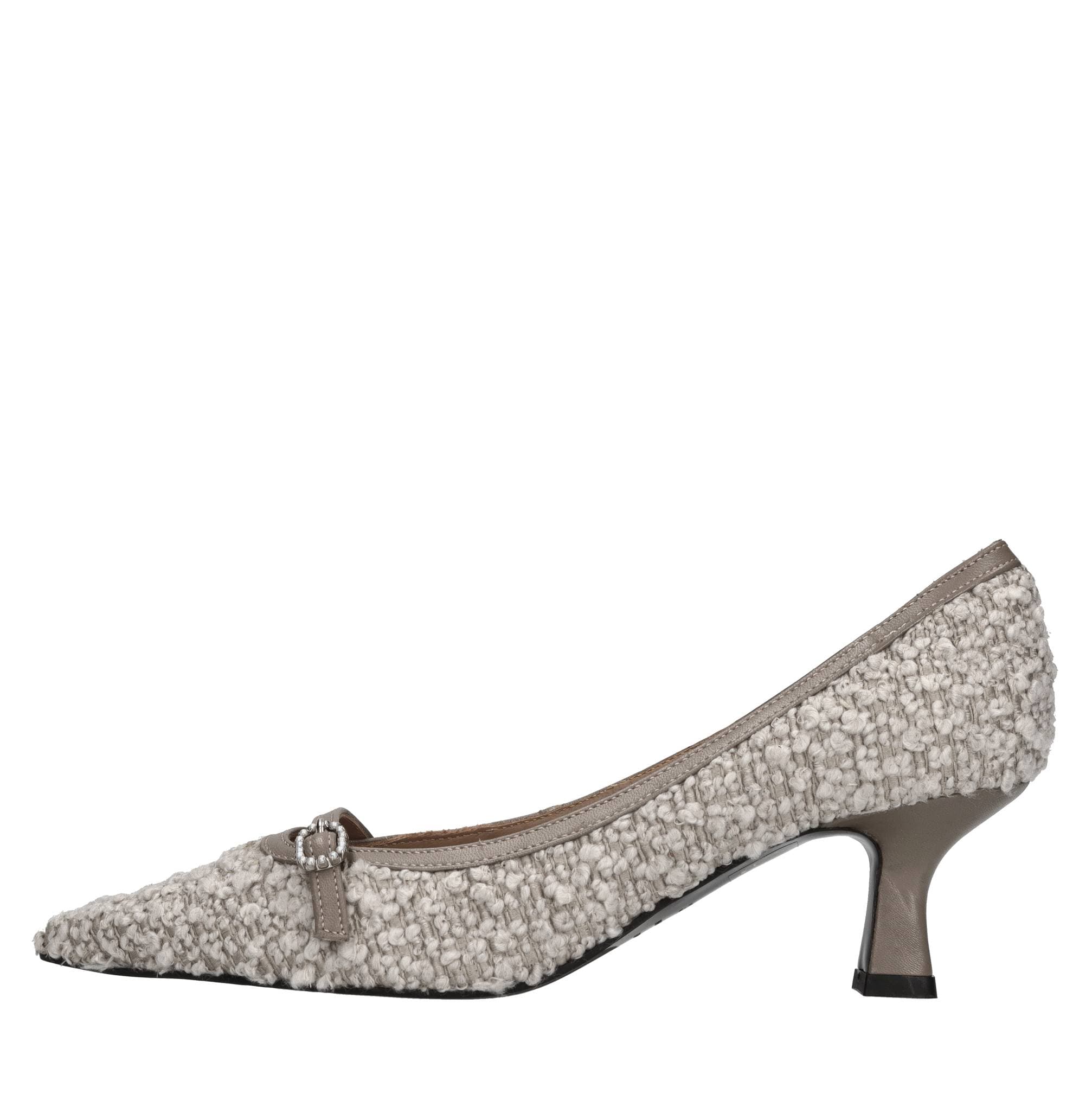 Leather and fabric pumps — Beige