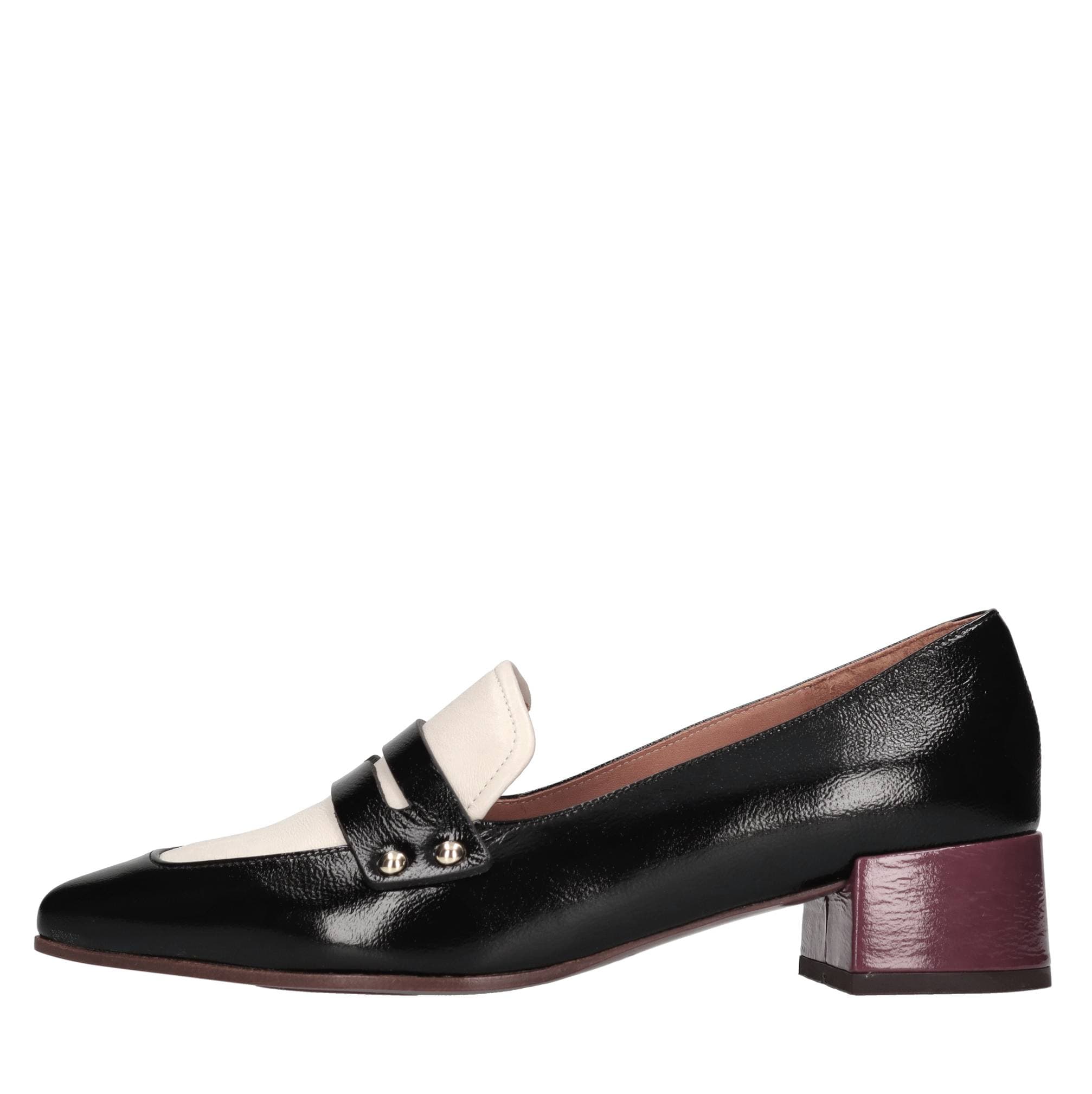 Chie Mihara Flat shoes