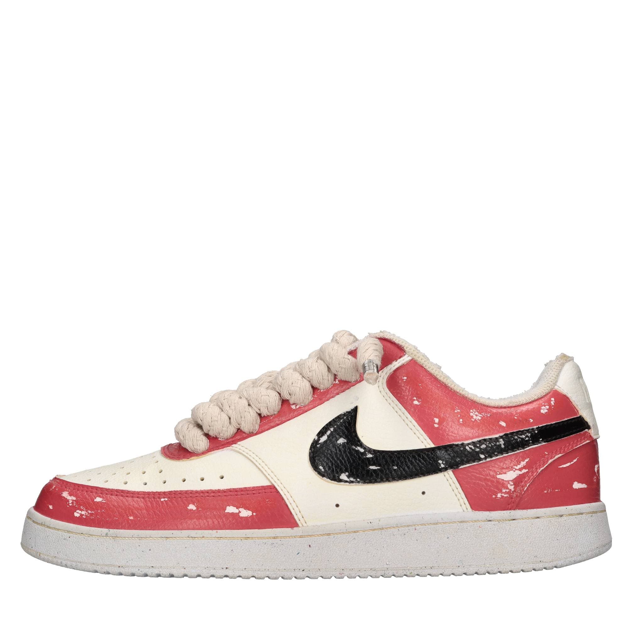 NIKE SEDDYS Sneakers