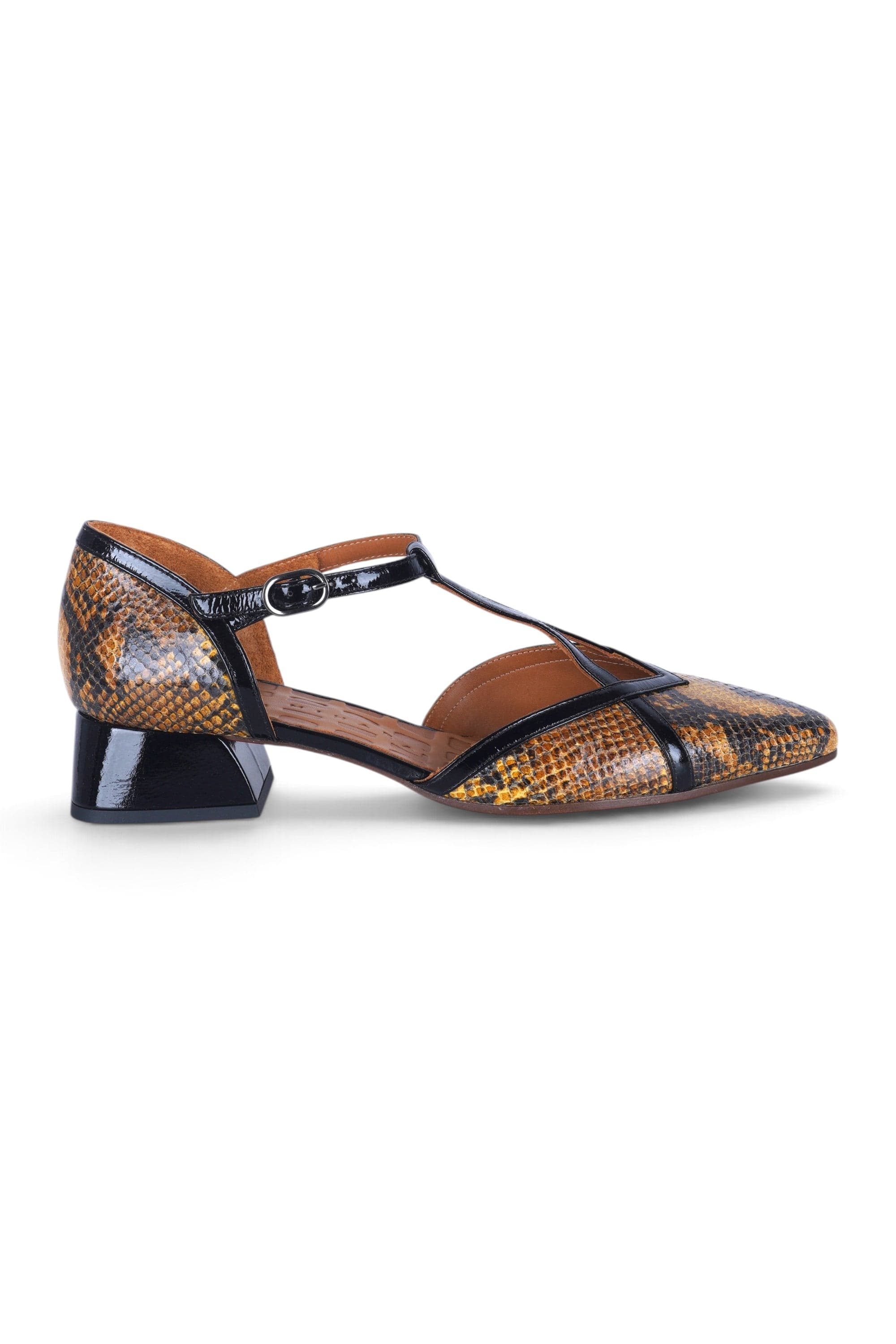 Chie Mihara - Low Shoes - 480954 - Black/Ocra