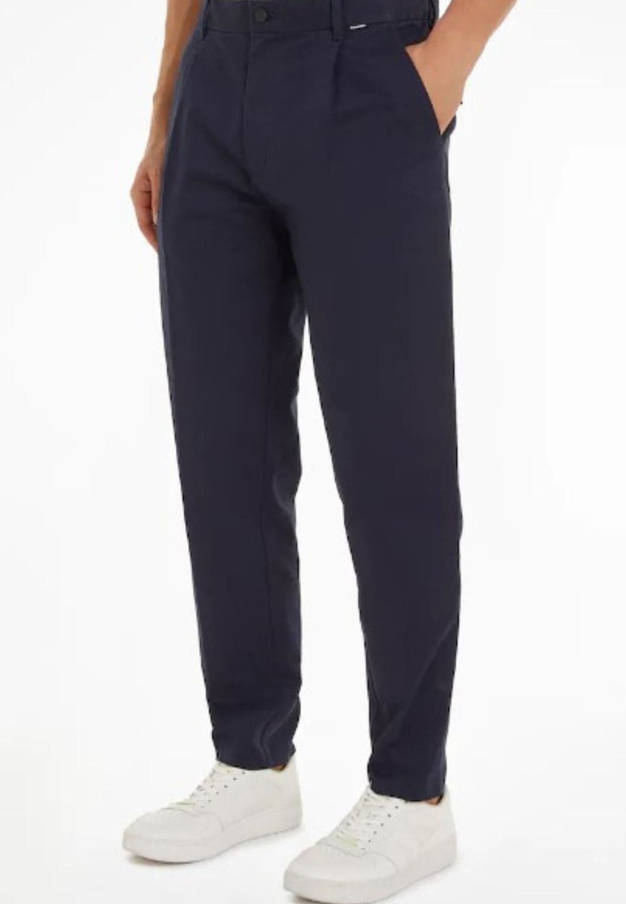 calvin klein MODERN TWILL TAPERED PLEAT PANTS
