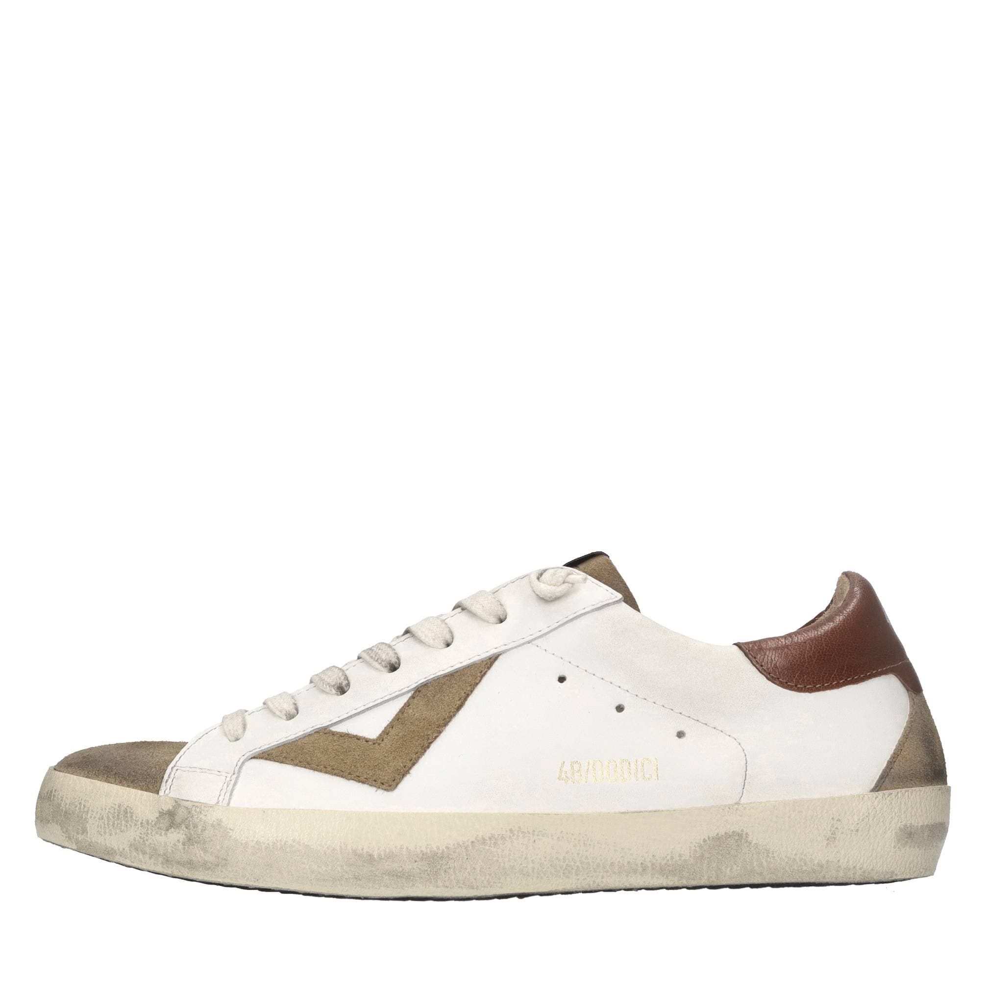 4B12 Sneakers