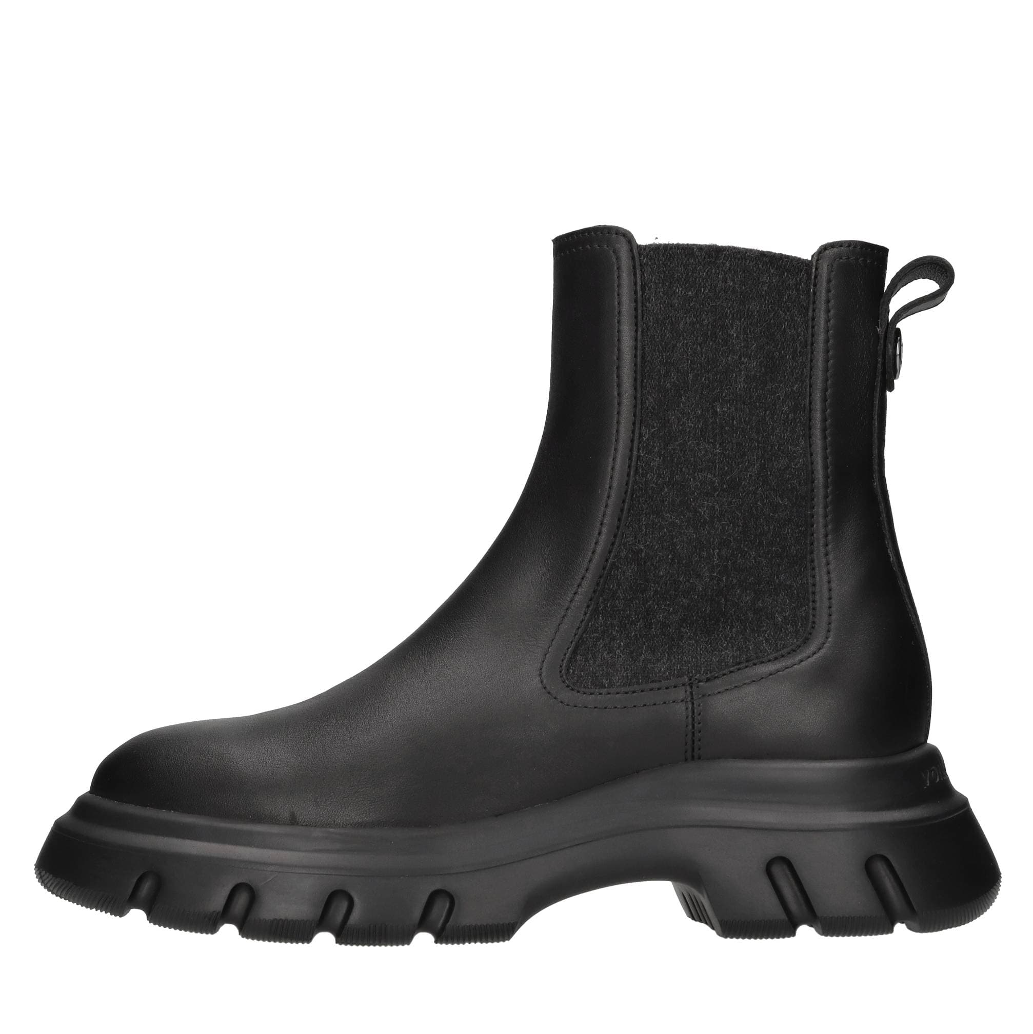 Leather Beatles ankle boots — Black