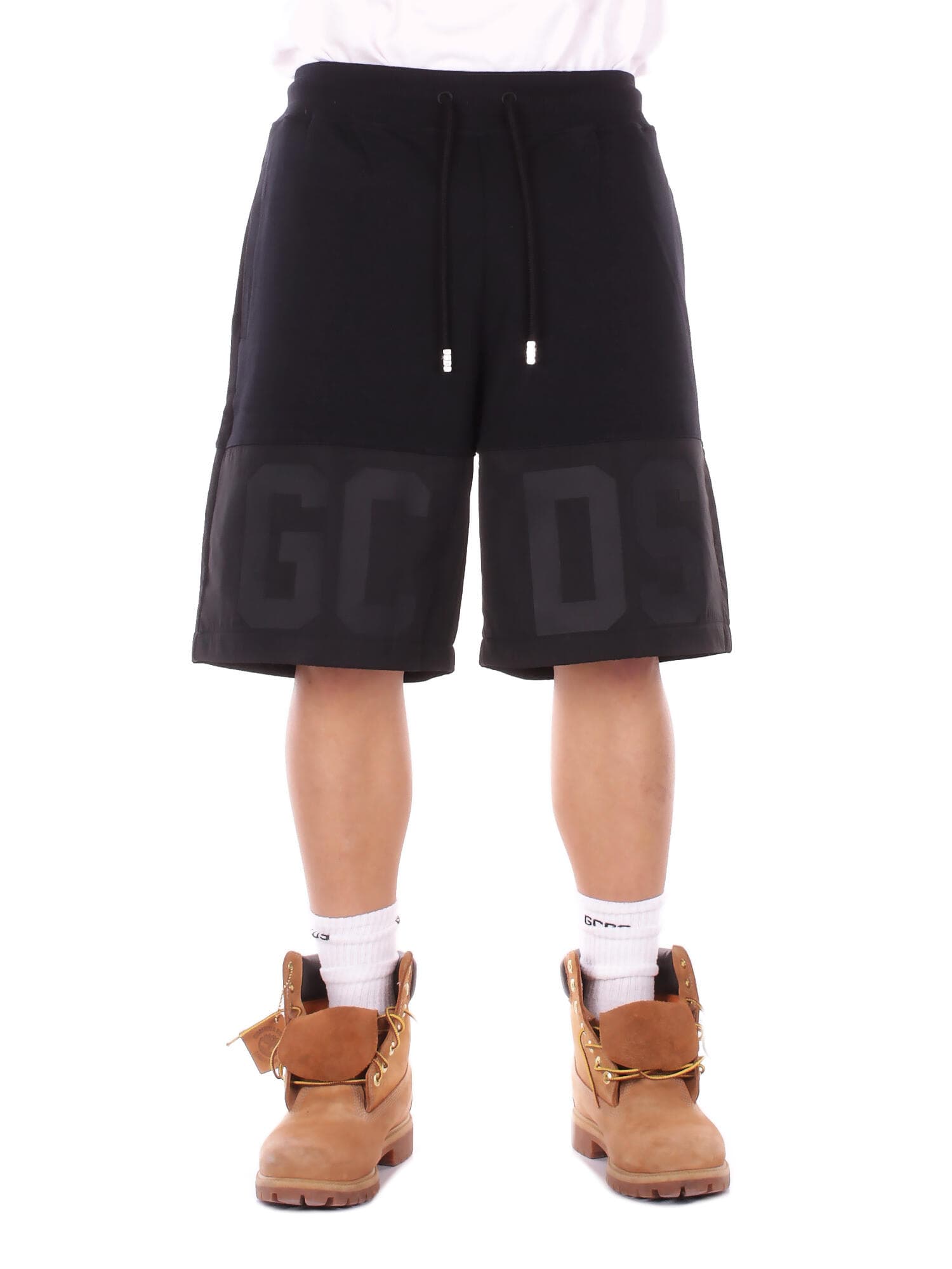GCDS Shorts Black